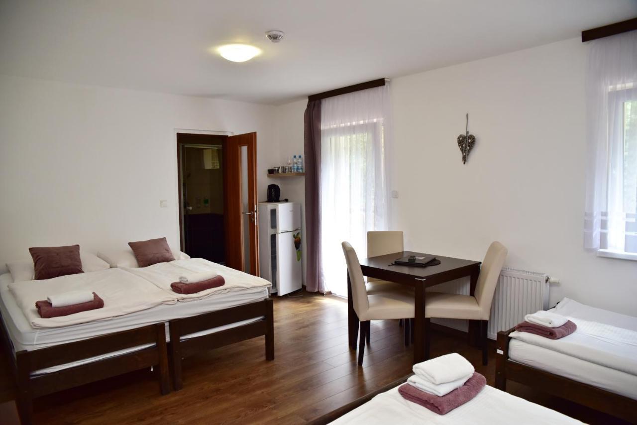 Pension U Krbu Mikulov v Krusnych Horach Bagian luar foto