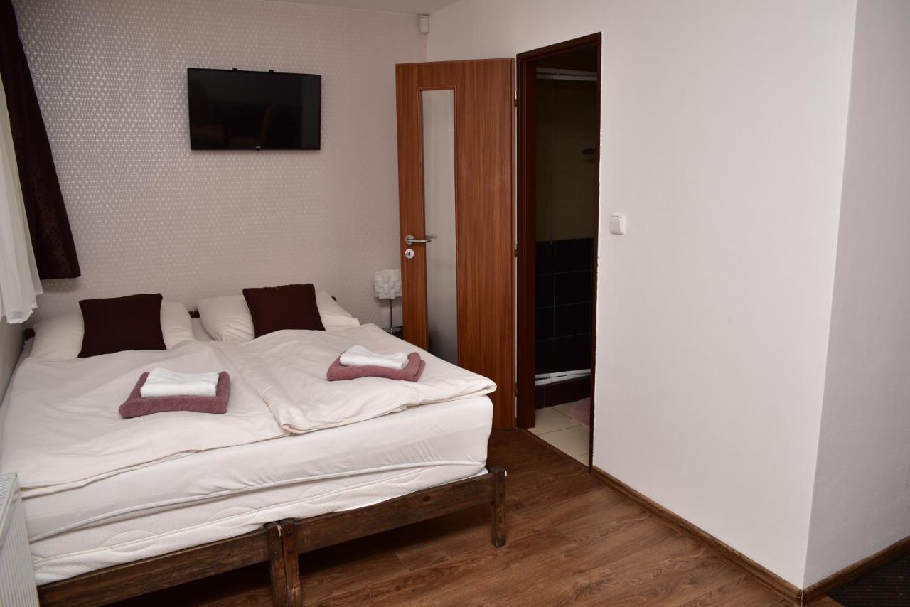 Pension U Krbu Mikulov v Krusnych Horach Bagian luar foto