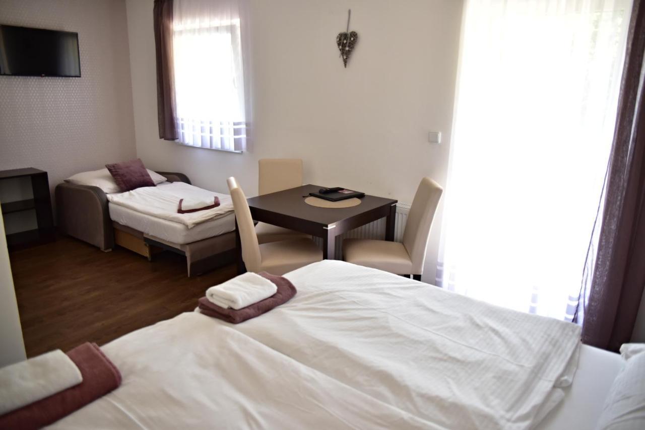 Pension U Krbu Mikulov v Krusnych Horach Bagian luar foto